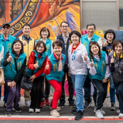 鳳山開漳聖王廟牆面彩繪